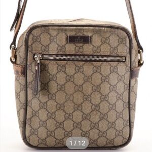 Gucci GG Messenger bag in monogram coated canvas   Vintage.